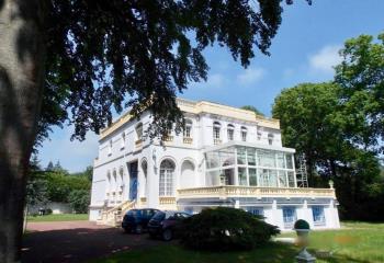 Bureaux à vendre proche Chantilly proche transports en communs  à Gouvieux - 60270