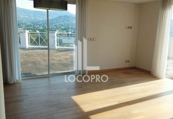 Vente bureaux - Proche rond-point des 4 chemins, accès pénétrante  à Grasse - 06130