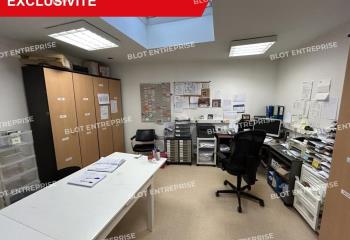 Vente bureaux, centre-ville, proche bus et aéroport  à Guipavas - 29490