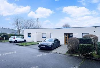 Bureaux à vendre à - Proche tram et bus