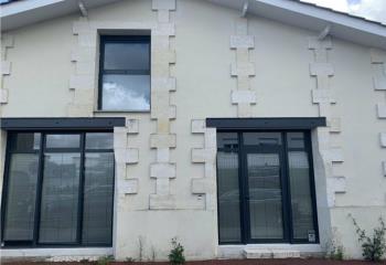 Vente bureaux centre - Proche rocade et bus  au Taillan-Médoc - 33320