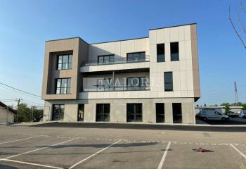 Vente bureaux - Proche autoroute A6 et A7, gare SNCF  à Limas - 69400