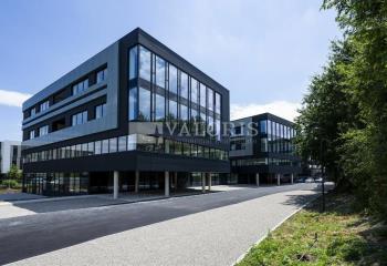 Vente bureaux - Proche autoroutes et transports en commun  à Limonest - 69760