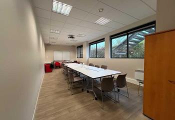Bureau à vendre Loos (59120) - 874 m²  à Loos - 59120