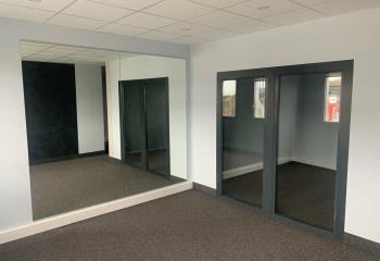 Vente bureau - Proche RN 66 et axes routiers  à Lutterbach - 68460