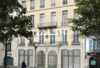 Vente bureaux - Place Bellecour, proche métro et tram  à Lyon 2 - 69002