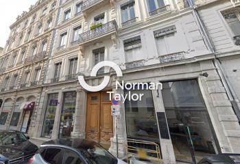 Vente bureaux - Proche Place Bellecour, métro, bus et gare  à Lyon 2 - 69002