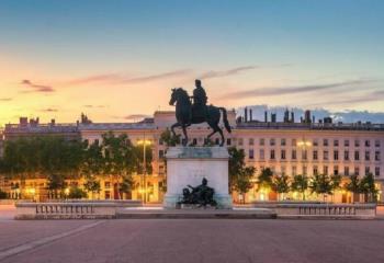 Achat de bureaux dans - Place Bellecour  à Lyon 2 - 69002