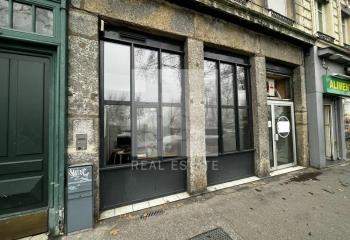 Vente bureau - Proche Presqu'île et Parc de la Tête d'Or  à Lyon 4 - 69004