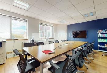 Vente bureaux, proche métro D Valmy et tunnel de Croix-Rousse
