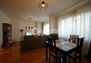Bureau à vendre à - Proche Place de l'Europe  à Lyon 6 - 69006