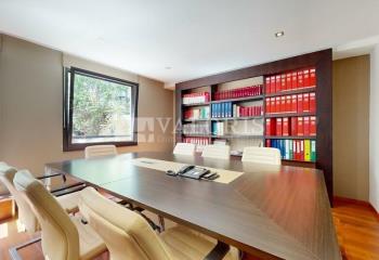 Vente bureaux - Proche transports et services  à Lyon 6 - 69006