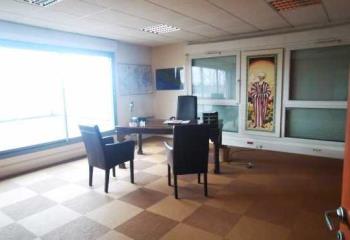 Bureau à vendre Magny-le-Hongre (77700) - 169 m²  à Magny-le-Hongre - 77700