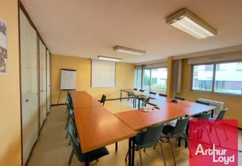 Vente bureaux - Proche bus, gare et autoroute  à Montpellier - 34000