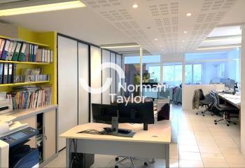 Vente bureaux - Proche Arènes, gare et autoroutes  à Montpellier - 34000