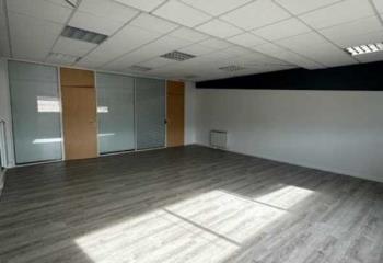 Bureau à vendre Morainvilliers (78630) - 487 m²  à Morainvilliers - 78630