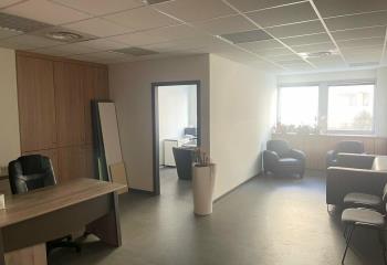 Achat bureau - entrée de zone du Parc des Collines  à Mulhouse - 68100