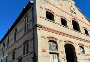 Bureaux à la vente à dans une ancienne halle industrielle  à Nancy - 54000
