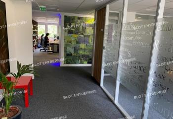 Vente bureaux Quai de Versailles, proche tramway et Erdre