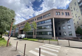 Vente bureaux - Proche Gare SNCF et transports en commun