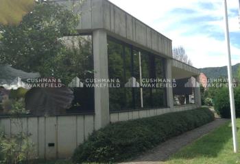 Vente bureaux - Proche gare et autoroute A4  à Niederbronn-les-Bains - 67110