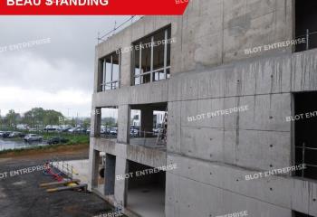 Vente bureaux neufs - Proximité bus et accès 4 voies  à Pacé - 35740