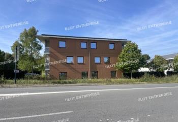Vente bureaux, proche 4 voies et bus  à Pacé - 35740