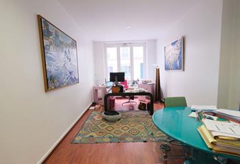 Bureau à vendre entre les métros Villiers et Europe  à Paris 8 - 75008