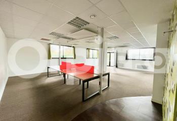 Bureau à vendre - proche RN12  à Plérin - 22190