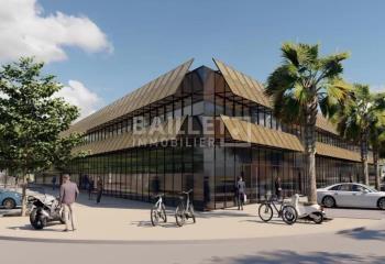 Vente bureaux, proche sortie A8 et parking  à Puget-sur-Argens - 83480