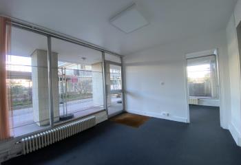 Bureau à vendre (92800) - 50 m²  à Puteaux - 92800
