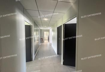 Vente bureaux - Proche départementale  à Remouillé - 44140