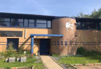 Vente bureaux - Proche CIT, 10 places de parking  à Roncq - 59223