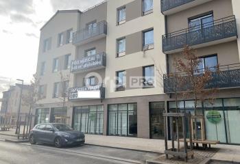 Vente de bureaux situés aux portes de l'Isère  à Saint-Laurent-de-Mure - 69720