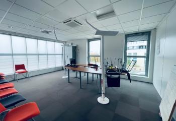 Bureau à vendre - entrée de ville - secteur dynamique  à Saint-Nazaire - 44600