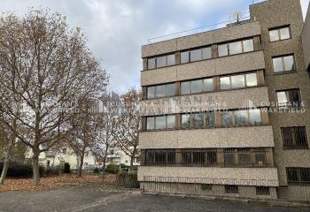 Vente bureaux - Proche A35, RN 83 et gare SNCF  à Sélestat - 67600