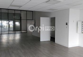 Bureau à vendre (64121) - 150 m²