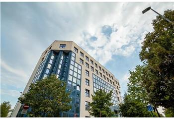Vente bureaux - Proche centre-ville et tramway  à Suresnes - 92150