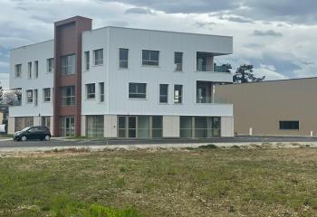 Vente bureaux - Proche A40 Bourg Sud et RD 1075  à Tossiat - 01250