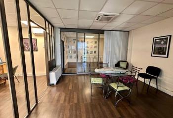 Bureaux à vendre - A7 - showroom - zone d'activité des Auréats