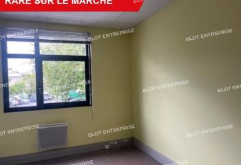 Vente bureaux - Proche centre-ville et 4 voies  à Vannes - 56000