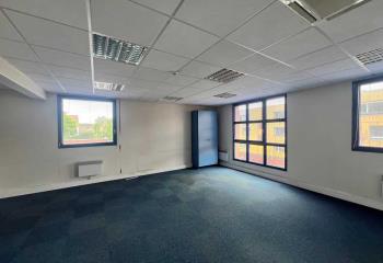 Achat de bureaux zone dynamique avec bonne accessibilité  à Villeneuve-d'Ascq - 59491