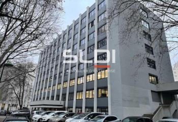 Vente de bureaux à proximité immédiate Tête d'Or  à Villeurbanne - 69100