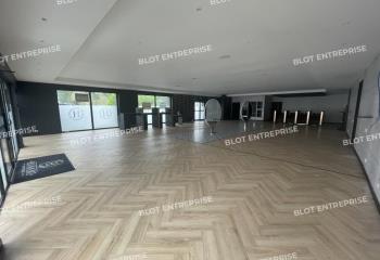 Local commercial à vendre Brest (29200) - 800 m²  à Brest - 29200