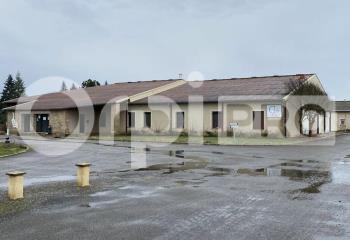Local commercial à vendre Caylus (82160) - 2000 m²