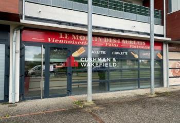 Vente local commercial - Zone résidentielle