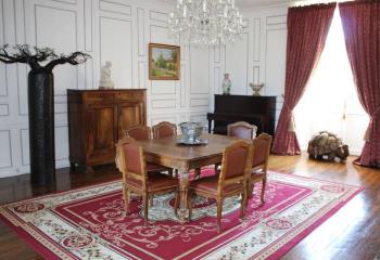 Local commercial à vendre Mondement-Montgivroux (51120) - 780 m²  à Mondement-Montgivroux - 51120