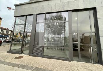 Local commercial à vendre - Proche Lyon  à Sathonay-Camp - 69580