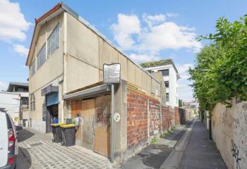 Bâtiment indépendant à vendre - Proche métro et gare  à Asnières-sur-Seine - 92600