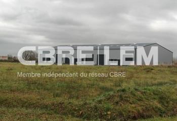 Entrepôt neuf à vendre - ZA, 6 portes sectionnelles  à Épaignes - 27260